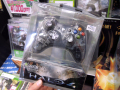 オリジナルデザインを採用した「ワイヤレスコントローラーSE Halo 4 リミテッドエディション」