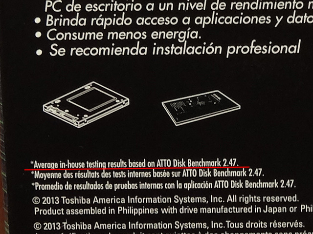 パッケージ裏面には、「testing results based on ATTO Disk Benchmark 2.47」とある。ただし、us.toshiba.comのウェブサイトでは、バージョンが2.46とされている