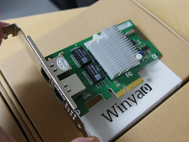 「WYI350-T2」（2ポート版、I350-AM2、PCI Express x4接続）