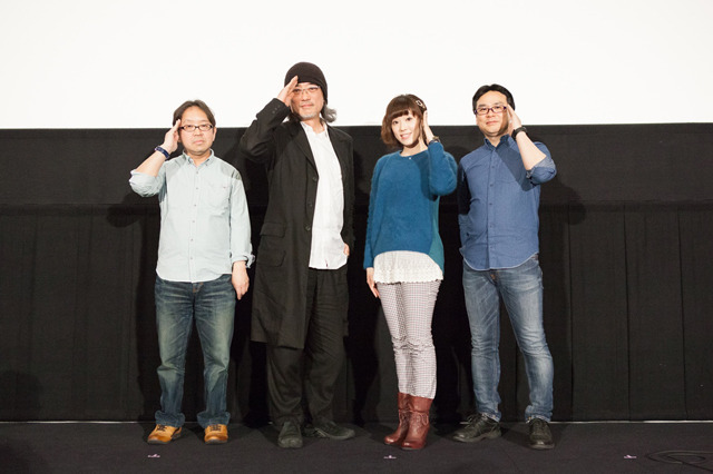 左から、別所誠人さん、出渕裕総監督、中村繪里子さん、西井正典さん