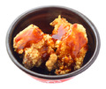 北海道釧路市 　釧路ザンタレなんまら盛り上げ隊　監修 　「釧路ザンタレ」（初提供） 　（400円）   醤油、ニンニク、生姜などでしっかりと下味をつけた鶏肉をカラッとジューシーに揚げた「ザンギ（鶏の唐揚げ）」に甘辛のタレをかけた「釧路ザンタレ」です。おかずにもおやつにも最高です。 「ザンキ」の由来は所説あり、中国語で「鶏の唐揚げ」を意味する「炸鶏（ザーギー）に『運（ン）』がつくように「ザンギ」と名付けられたとも言われています。