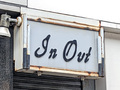 お手頃価格でランチを提供していた居酒屋「インアウト(In Out)」が、1月31日をもって閉店
