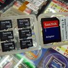 microSD×6枚+SD×1枚+MS×1枚を収納できる小型カードケース