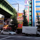 「秋葉原ラジオストアー」、2013年11月30日で閉館！ JR秋葉原駅前の高架下にある電子部品街の一画