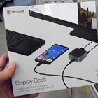 Windows 10スマホをPC風に操作できるオプションキット「Microsoft Display Dock」が登場！