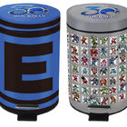 「ロックマン」シリーズより、E缶＆ドット柄の「ペダル式ダストボックス」がプライズ景品になって登場！